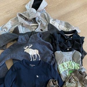 Lot of boys Abercrombie kids size 7/8 clothes